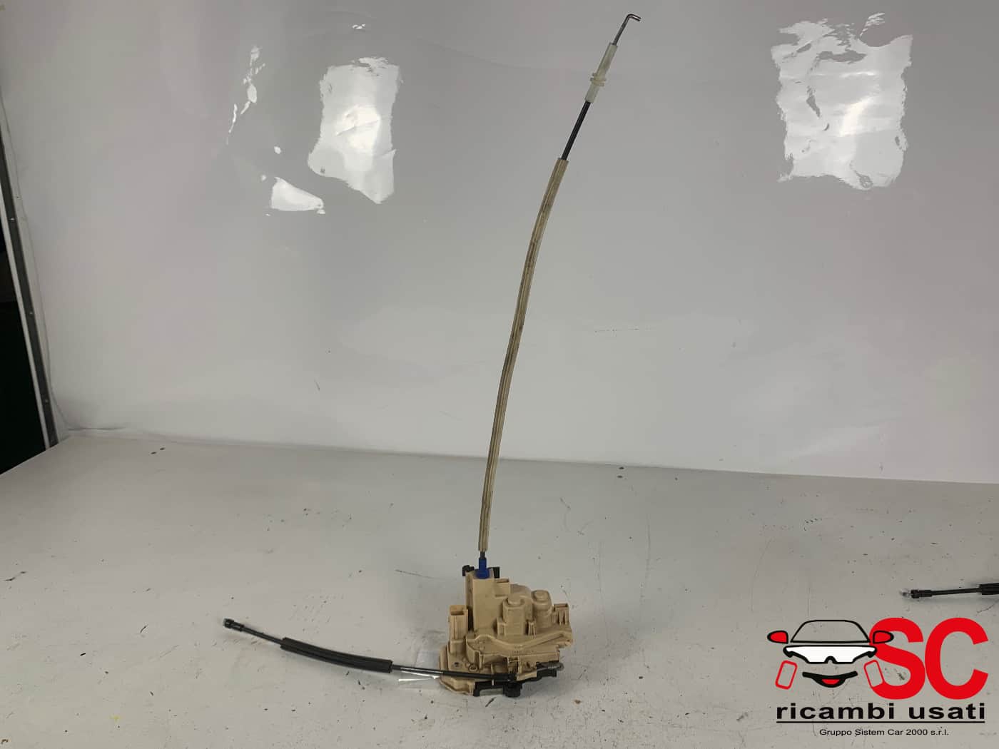 Serratura Porta Anteriore Destra Fiat New Panda 52018464 - 39213 Serratura Porta Anteriore Destra Fiat New Panda 52018464 - 39213