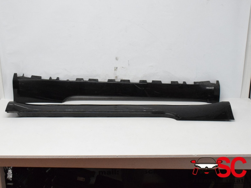 COPPIA SOTTOPORTA DESTRA E SINISTRA FIAT 500 Serie Elettrica 735740801 (20>)