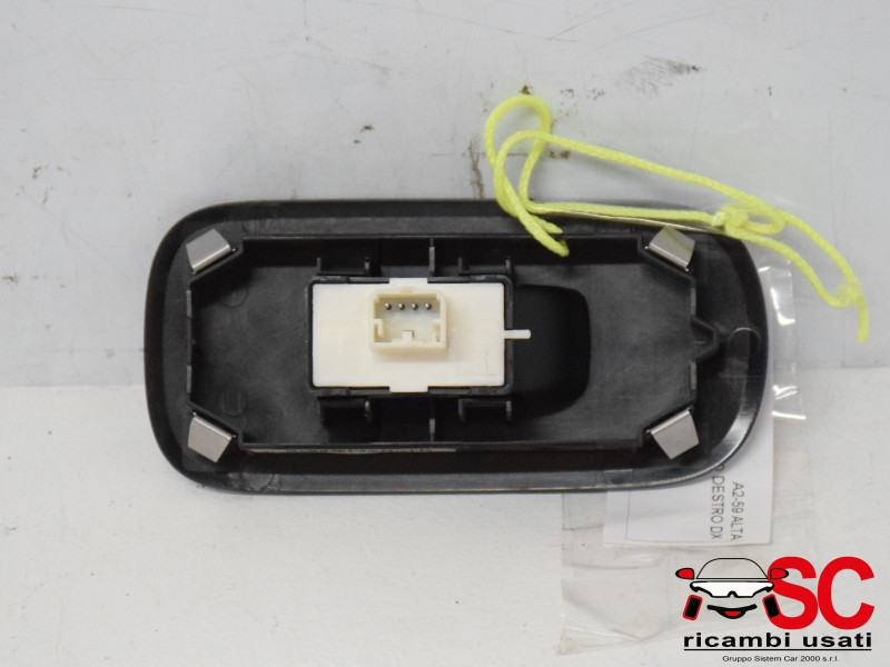 735724912 735724912 PULSANTE ALZAVETRO ANTERIORE DX FIAT 500 Serie Elettrica elettrica