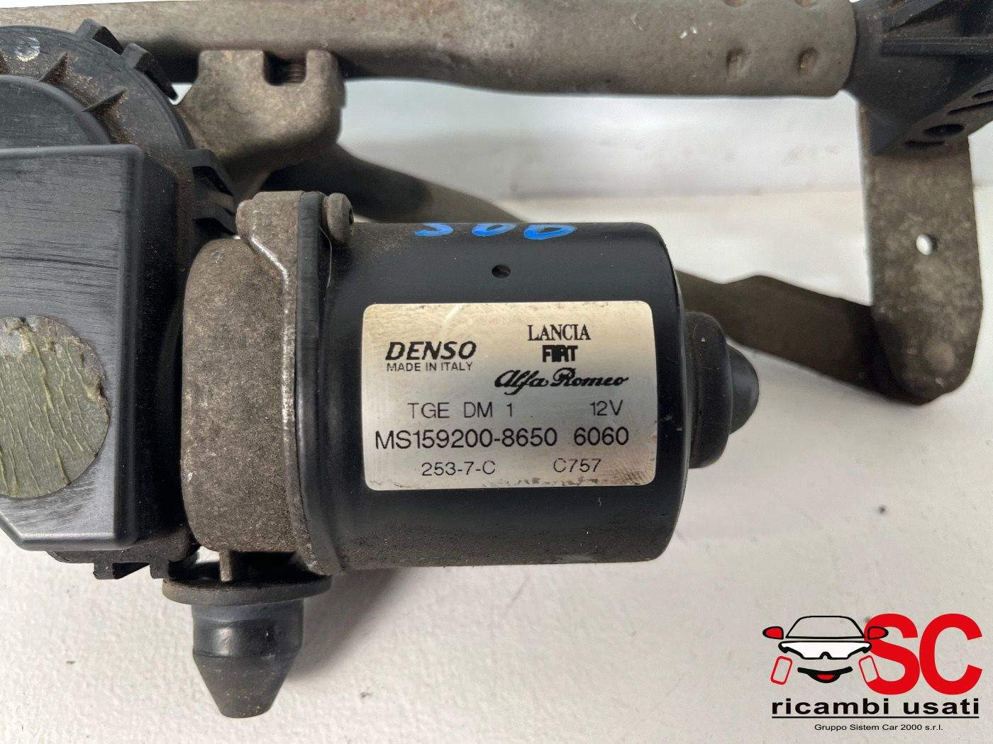 MOTORINO TERGICRISTALLO ANTERIORE FIAT 500 Serie 51787565 (07>14)