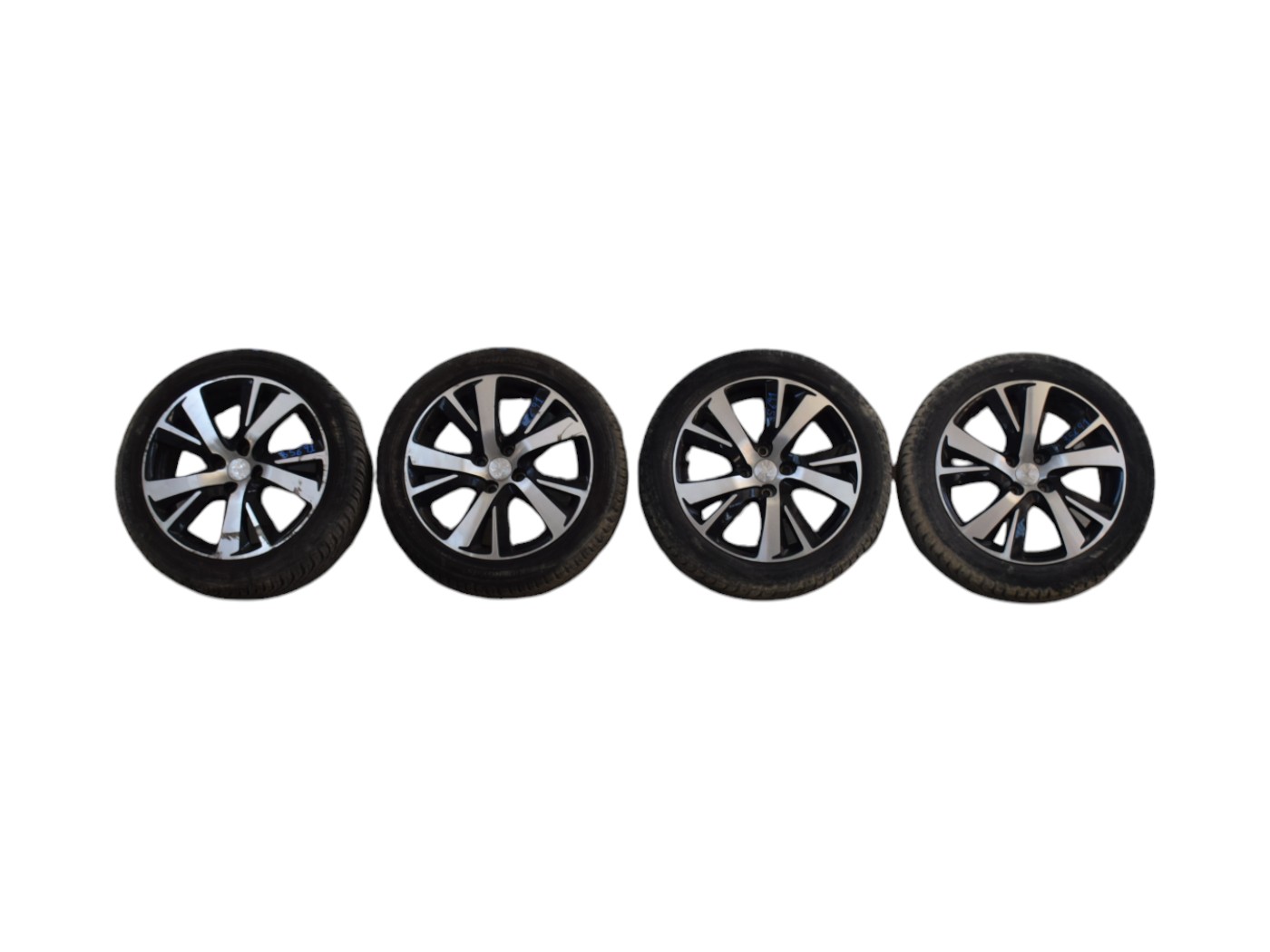 Cerchi In Lega R17 Peugeot 2008 9678398277 - 35691 Cerchi In Lega R17 Peugeot 2008 9678398277 - 35691