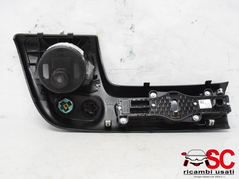 Pulsantiera 4 Frecce Fiat Ducato 735741913 - 36565 Pulsantiera 4 Frecce Fiat Ducato 735741913 - 36565