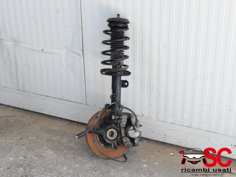 Mozzo Montante Anteriore Sinistro Peugeot 2008 364690 - 36708 Mozzo Montante Anteriore Sinistro Peugeot 2008 364690 - 36708