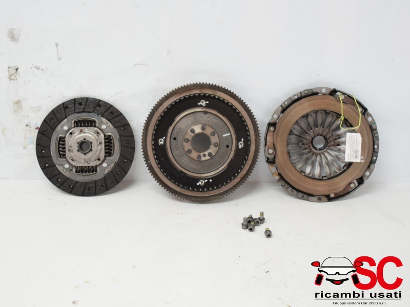 Kit Frizione E Volano Fiat Fiorino 1.3 Mjt 55231783 - 37407 Kit Frizione E Volano Fiat Fiorino 1.3 Mjt 55231783 - 37407