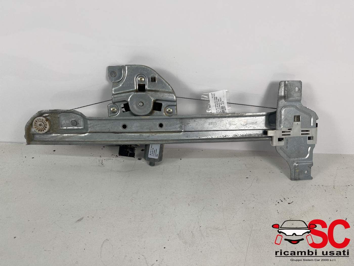 Alzavetro Anteriore Sinistro Peugeot 2008 9829512880 - 38482