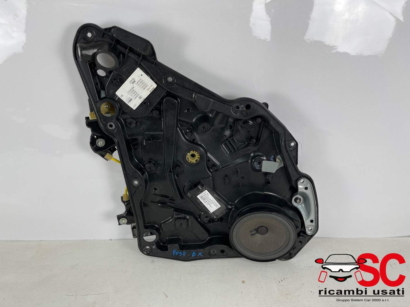 Alzavetro Posteriore Destro Mercedes Cla W117 A1177220295 - 38631 Alzavetro Posteriore Destro Mercedes Cla W117 A1177220295 - 38631