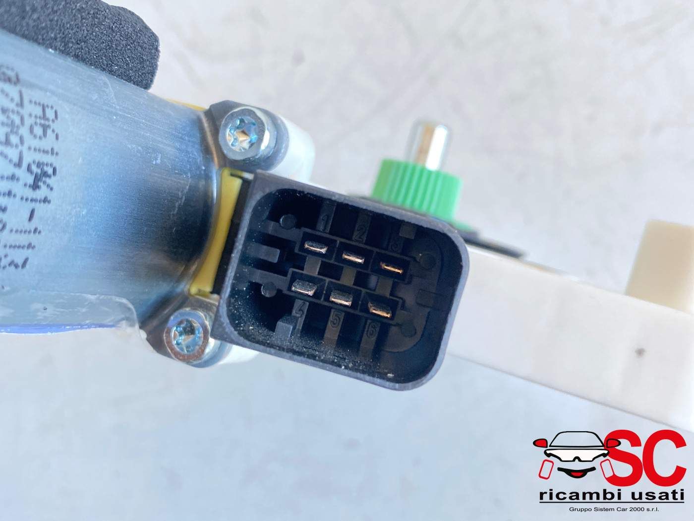 Alzavetro Anteriore Destro Mercedes Cla W117 A2078200642 - 38639 Alzavetro Anteriore Destro Mercedes Cla W117 A2078200642 - 38639