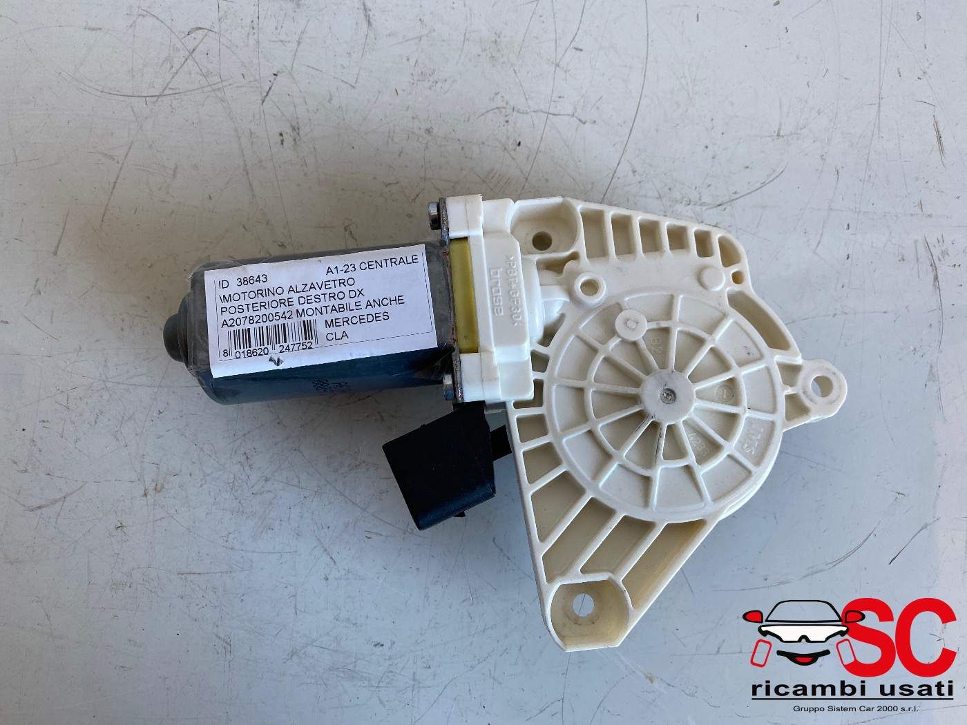 Alzavetro Posteriore Destro Mercedes Cla W117 A2078200542 - 38643