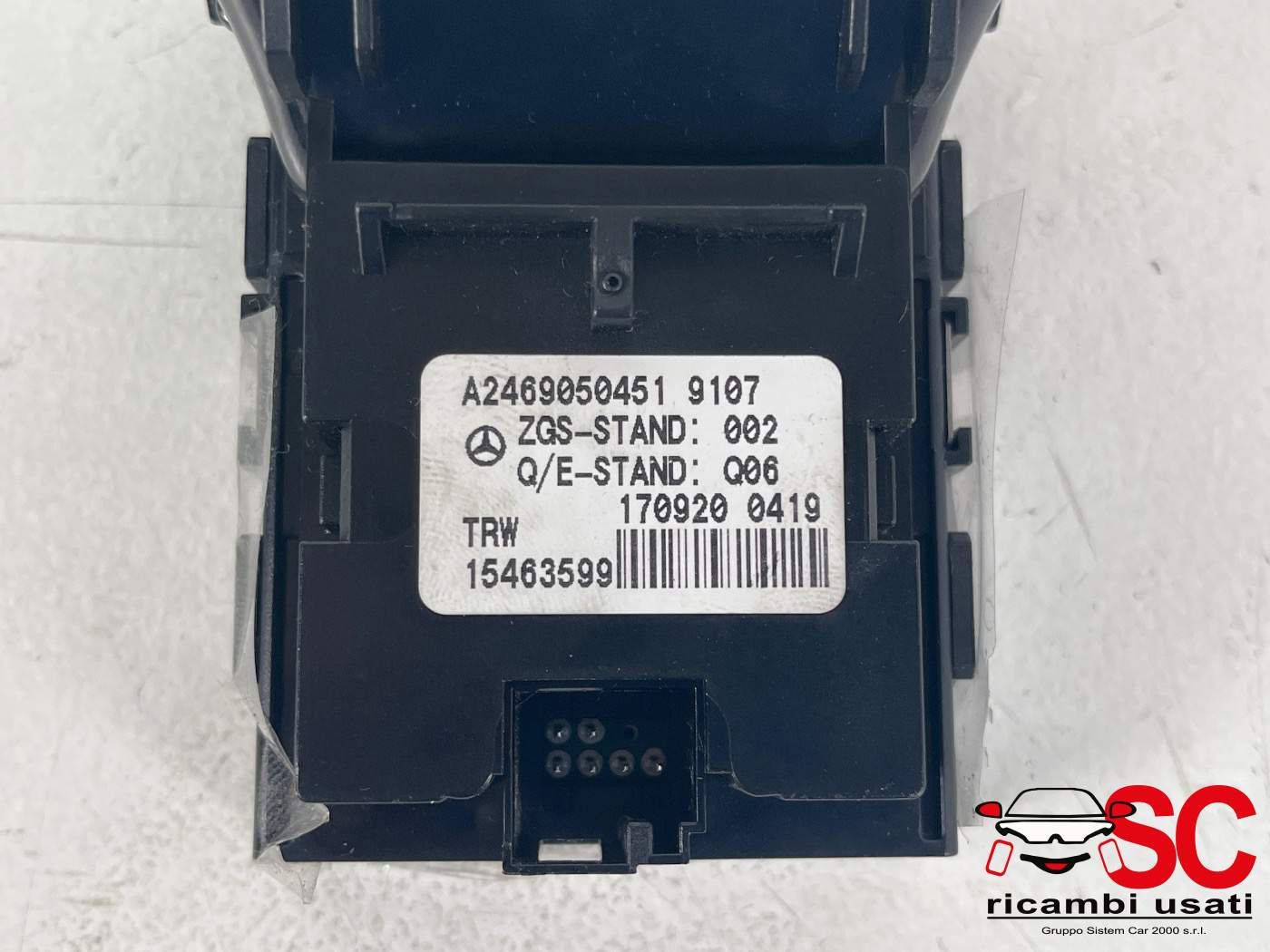 Pulsante Freno A Mano Mercedes Cla W117 A2469050451 - 38703 Pulsante Freno A Mano Mercedes Cla W117 A2469050451 - 38703