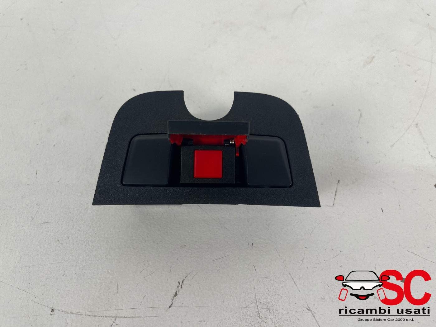 Pulsante Sos Mercedes Cla W117 A1729050051 - 38708