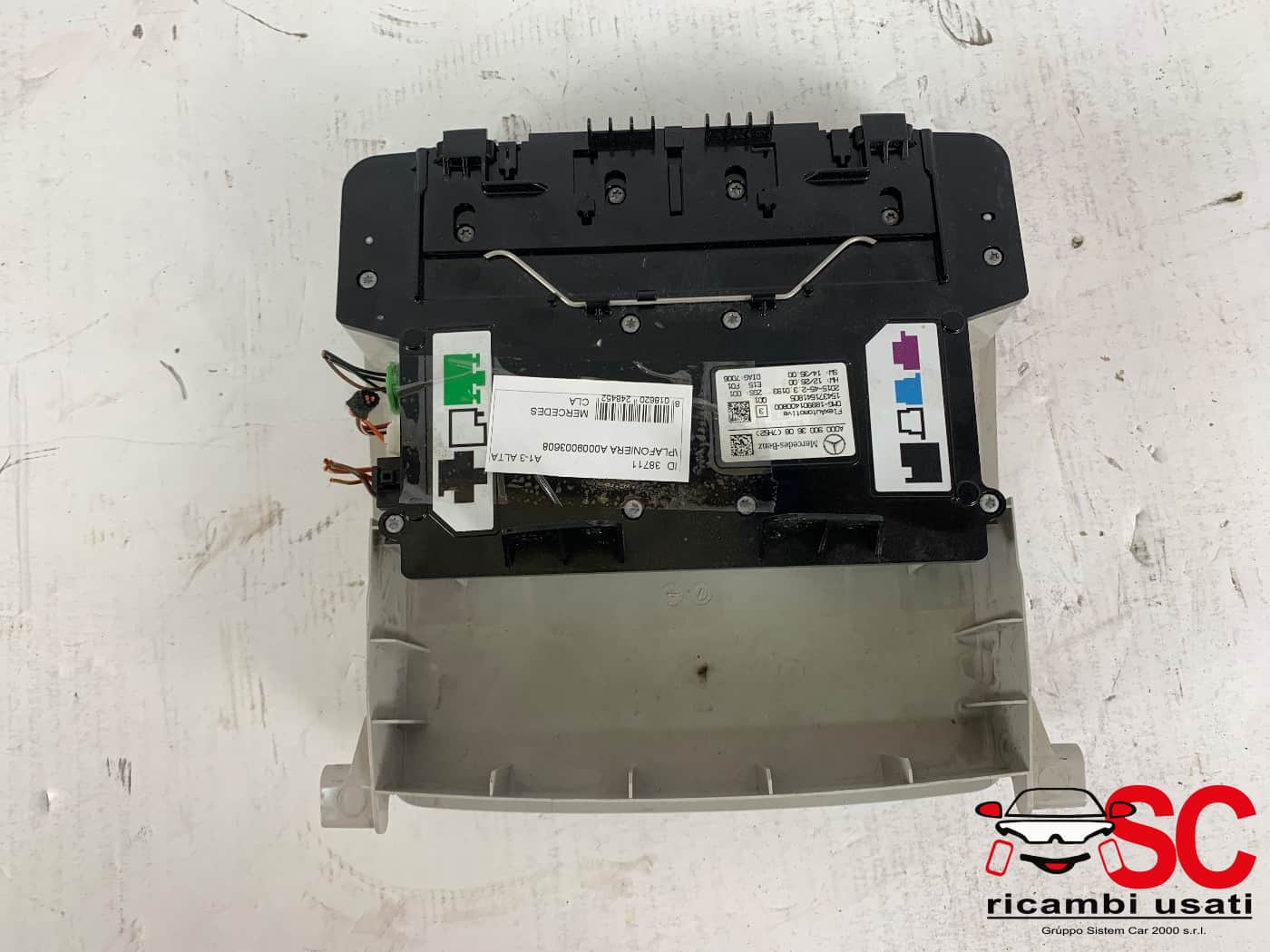 Plafoniera Luce Interna Mercedes Cla W117 A0009003608 - 38711 Plafoniera Luce Interna Mercedes Cla W117 A0009003608 - 38711