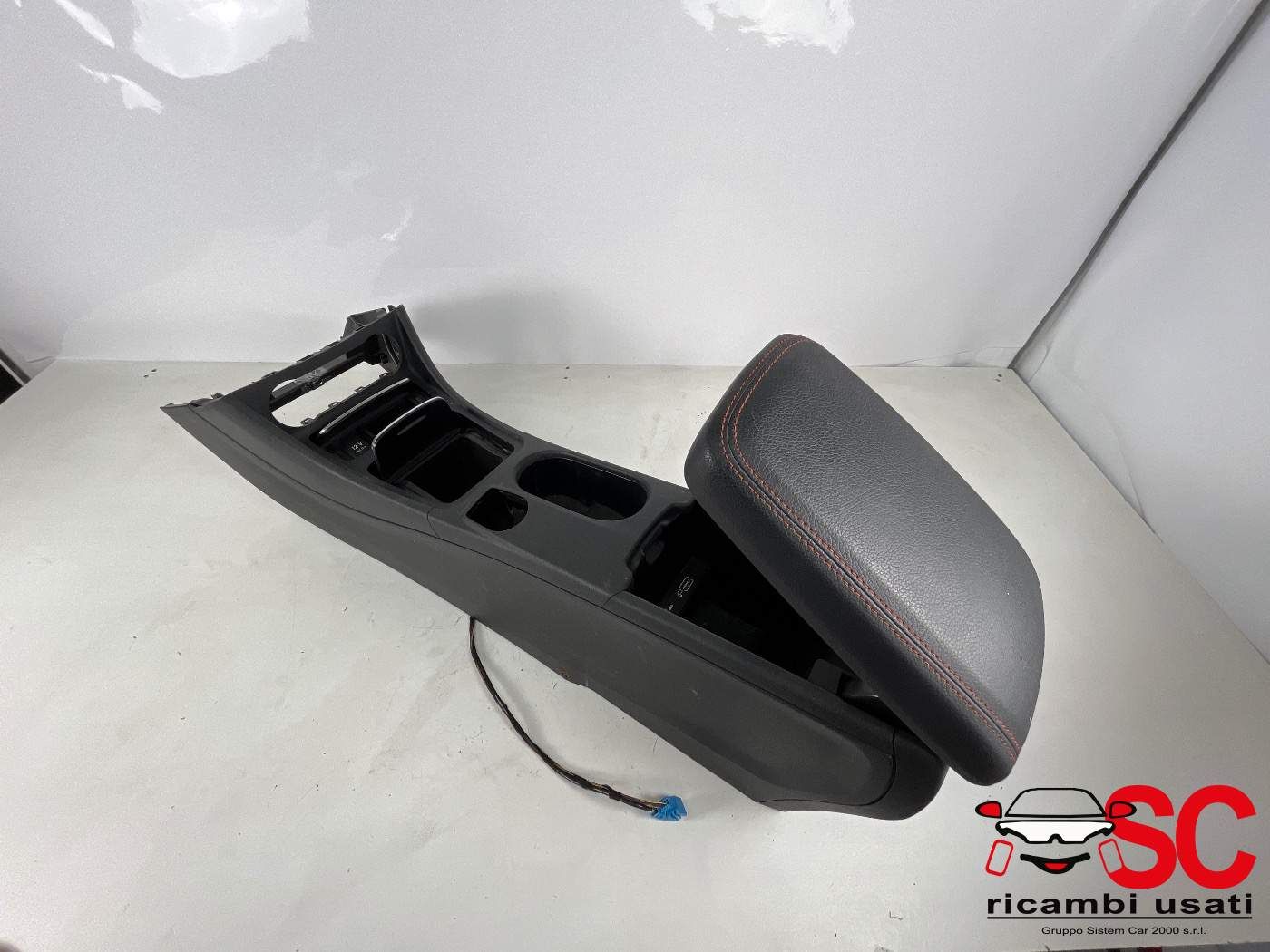 Tunnel Centrale Mercedes Cla W117  - 38712