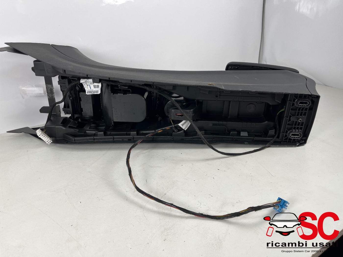 Tunnel Centrale Mercedes Cla W117  - 38712