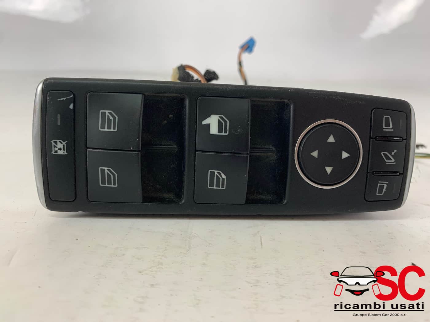 Pulsantiera Alzavetro Ant Sinistra Classe B W246 A1669054400 - 39089