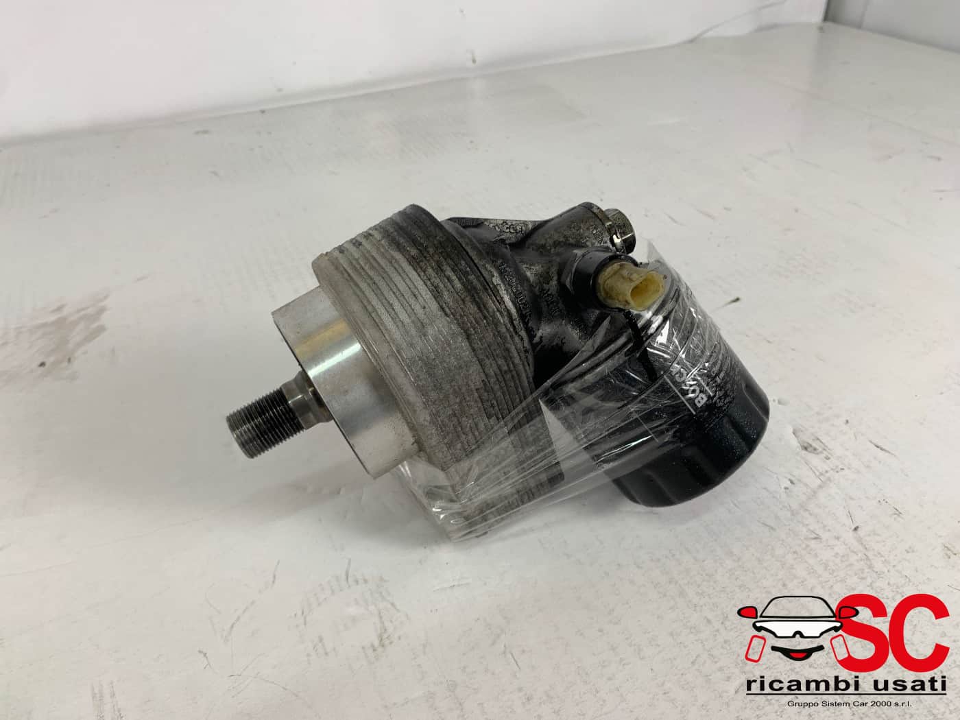 Supporto Filtro Olio Mercedes Classe B W246 213059324R 152080021R - 39098 Supporto Filtro Olio Mercedes Classe B W246 213059324R 152080021R - 39098