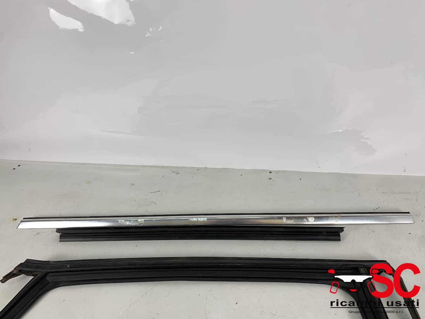 Guarnizione Porta Posteriore Destra Classe B W246 A2467350800 - 39109