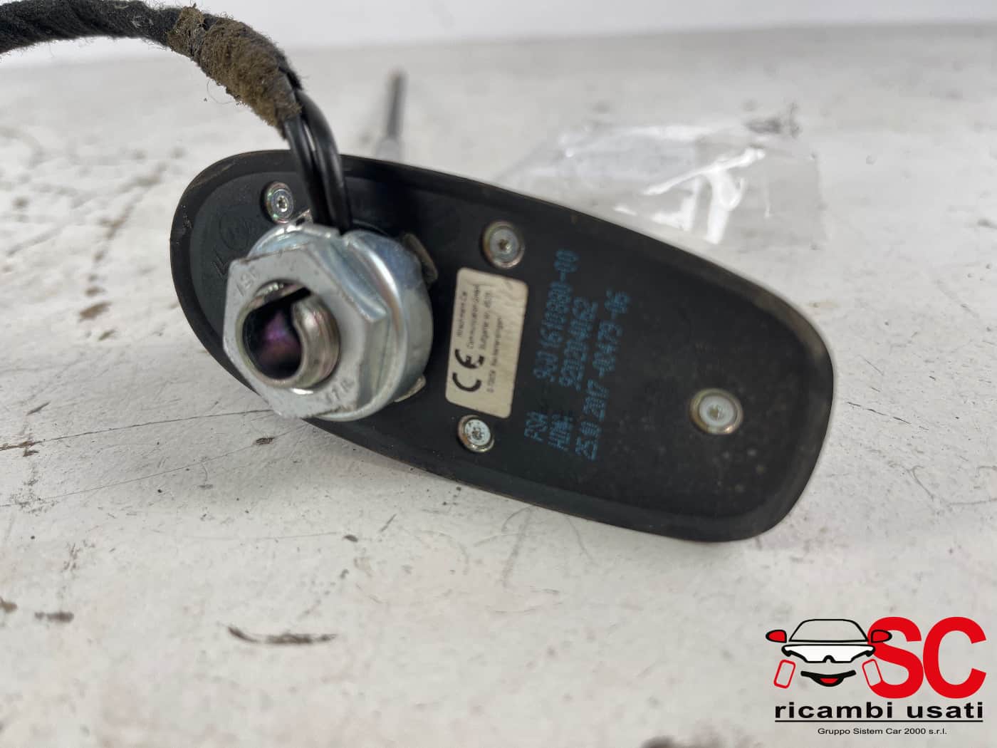 Antenna Auto Radio Peugeot 2008 9801610880 - 41883