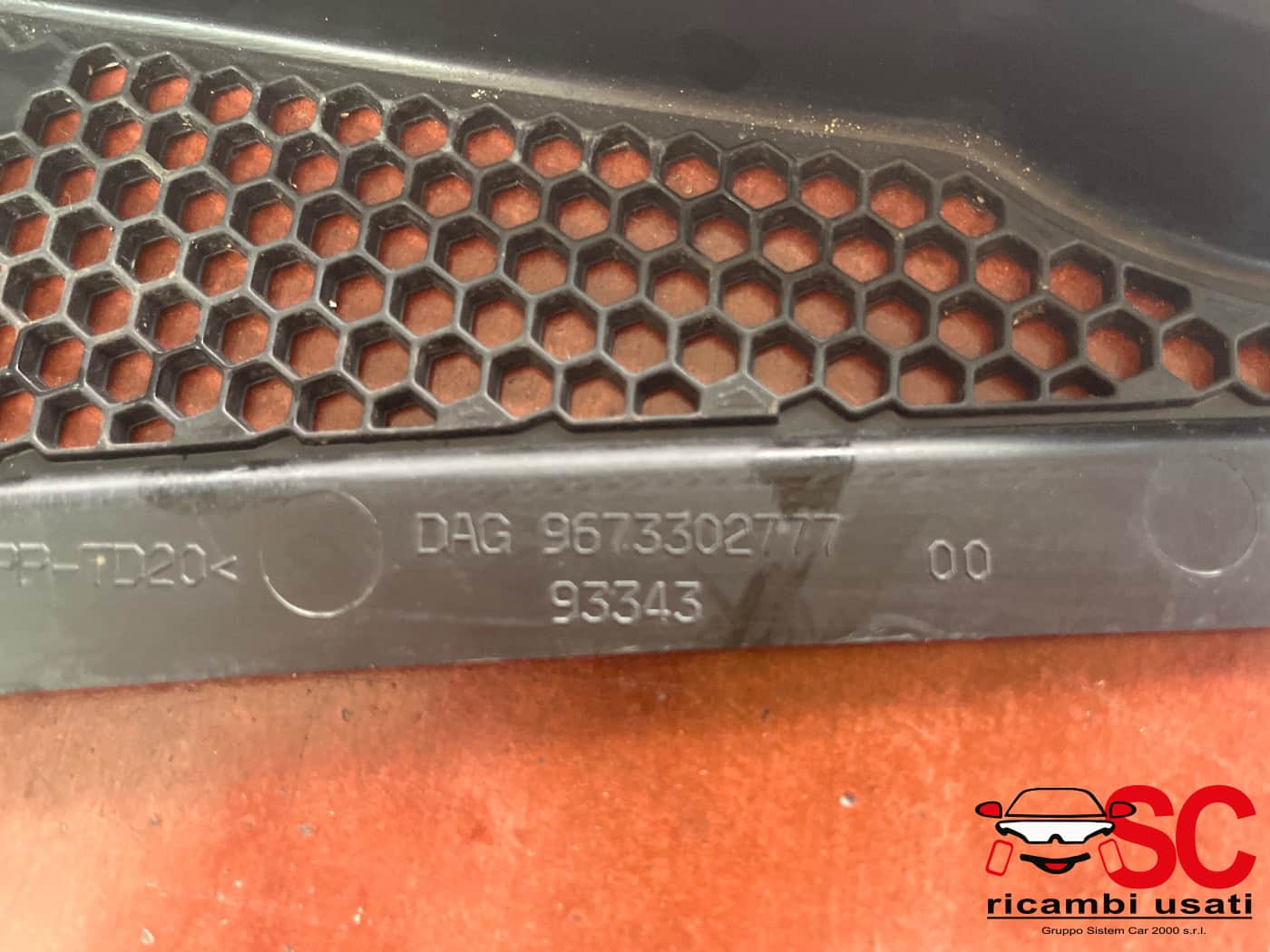 Griglia Sottoparabrezza Peugeot 2008 9673301680 9673302777 - 41903 Griglia Sottoparabrezza Peugeot 2008 9673301680 9673302777 - 41903