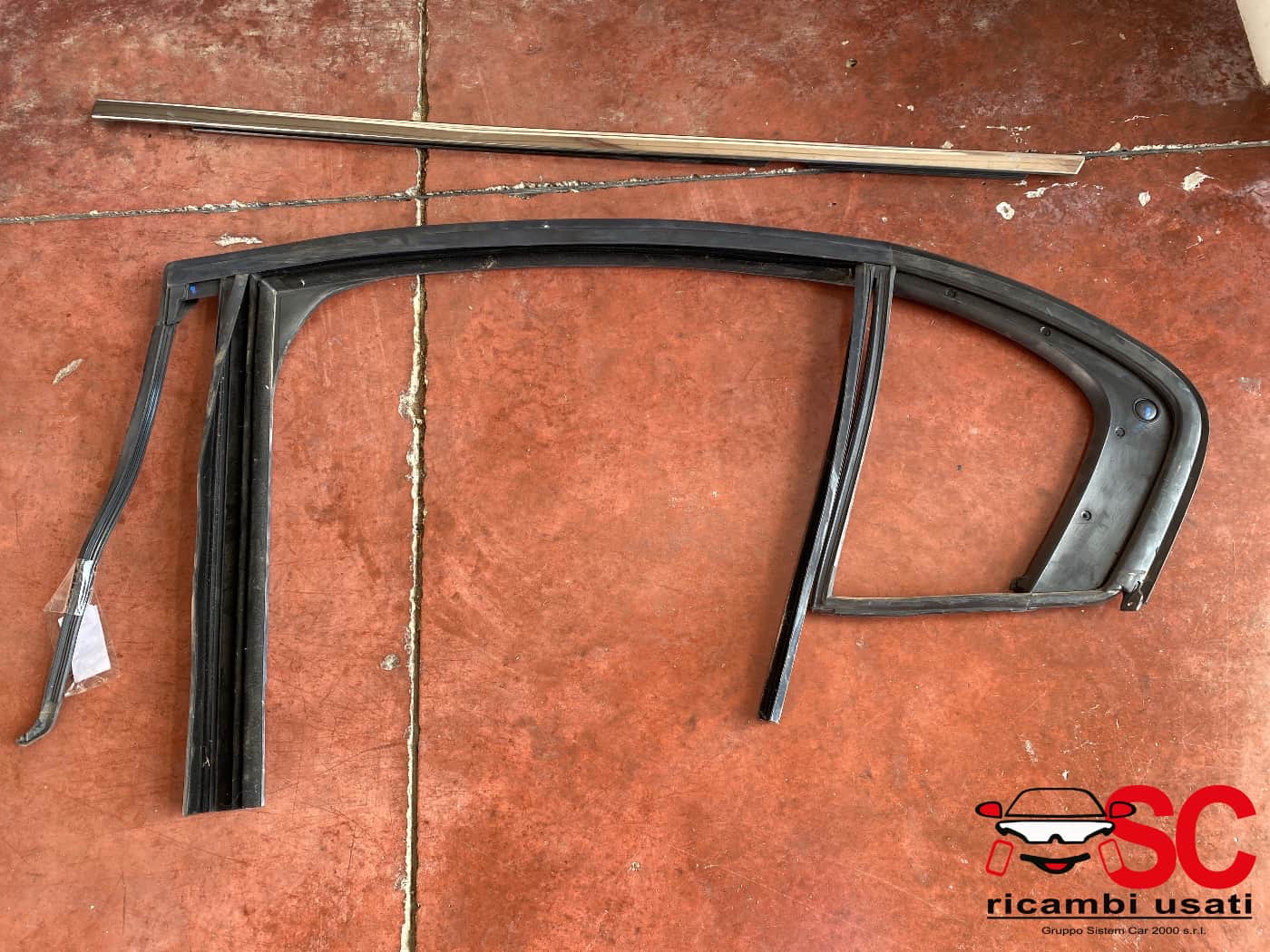 Guarnizione Porta Posteriore Sinistra Fiat Tipo  - Q00972