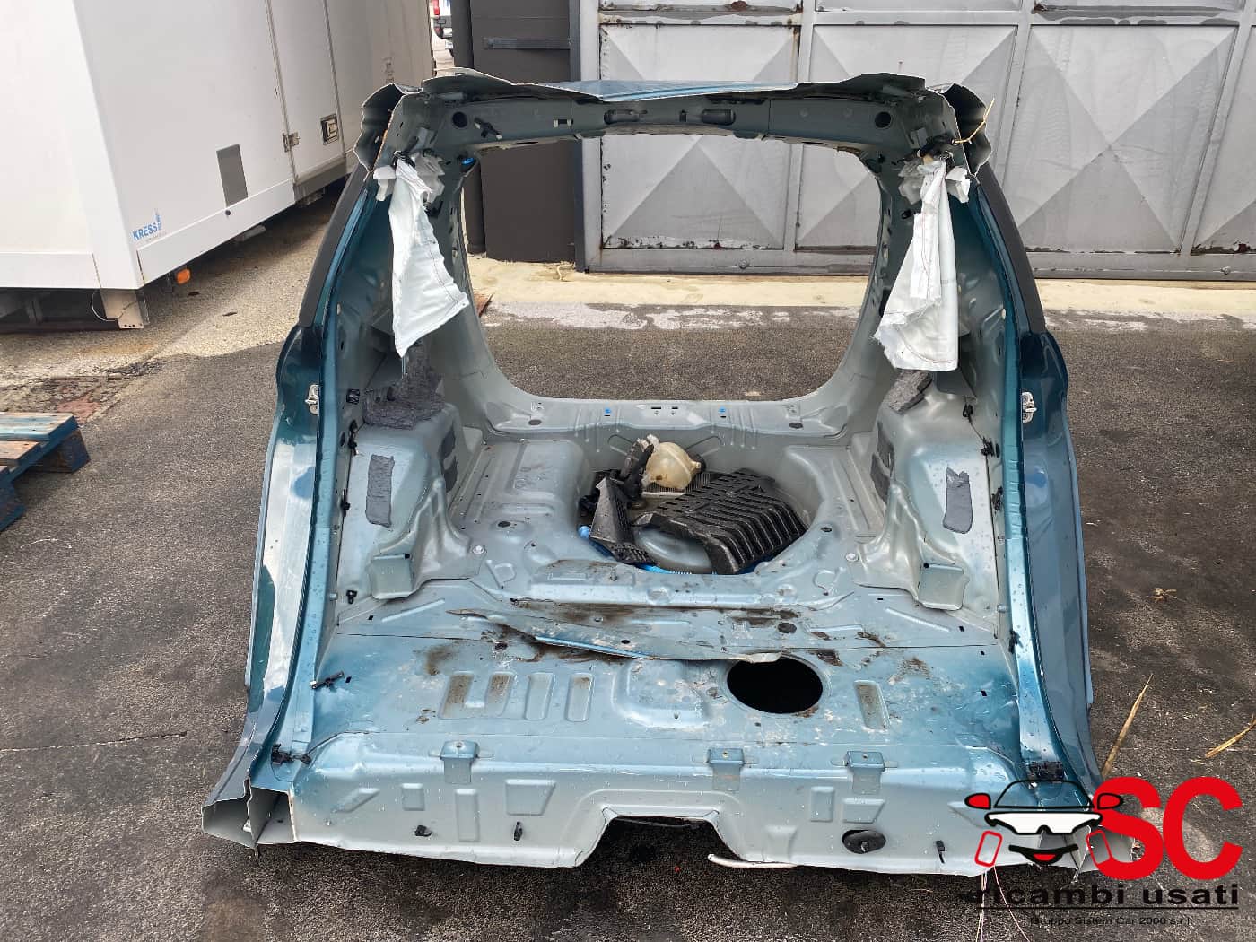 Lamierato Fianco Parafango Posteriore Peugeot 2008 - W00555 Lamierato Fianco Parafango Posteriore Peugeot 2008 - W00555