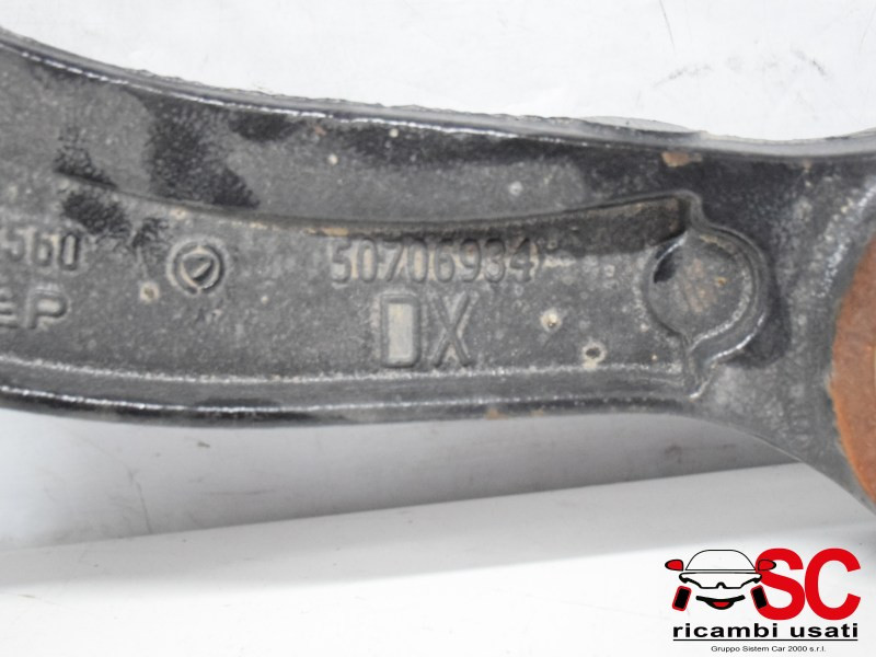 BRACCIO OSCILLANTE ANTERIORE DESTRO FIAT Ducato 6° Serie 50706934 (17>21)