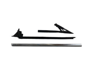 RASCHIAVETRO ANTERIORE DX MERCEDES CLA Coupé (C117) A1177250282 (13>19)