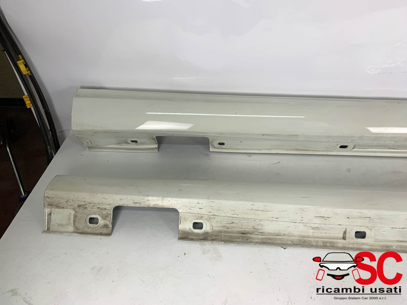 COPPIA SOTTOPORTA DESTRA E SINISTRA MERCEDES Classe B W246 2&deg; Serie A2466901440 (12>)