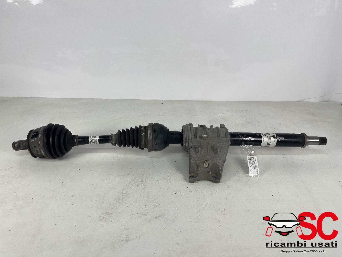 SEMIASSE ANTERIORE DESTRO MERCEDES CLA Coupé (C117) A2463301701 (13>19)