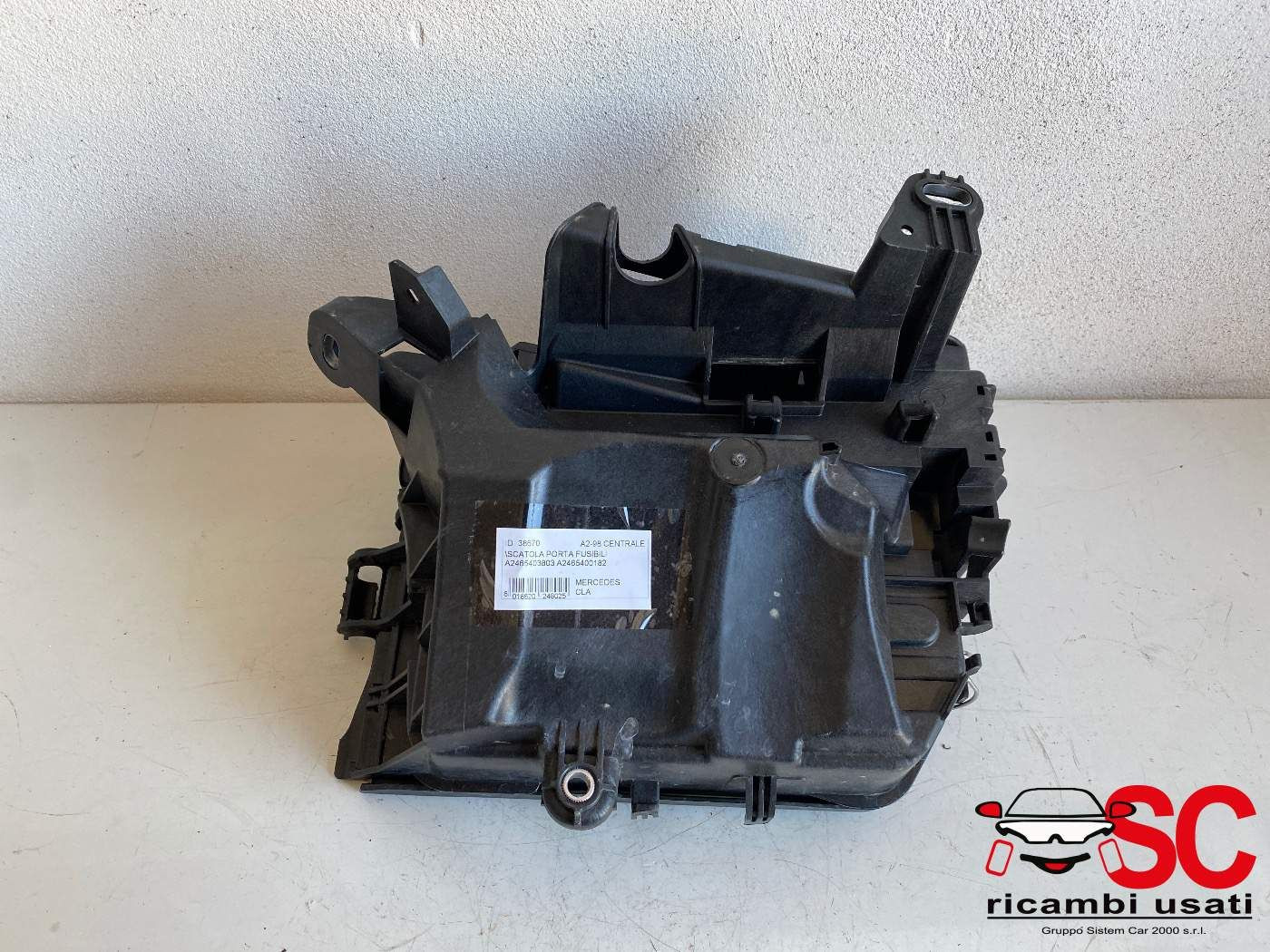 A2465403803 A2465403803 SCATOLA PORTA FUSIBILI MERCEDES CLA Coupé (C117) diesel