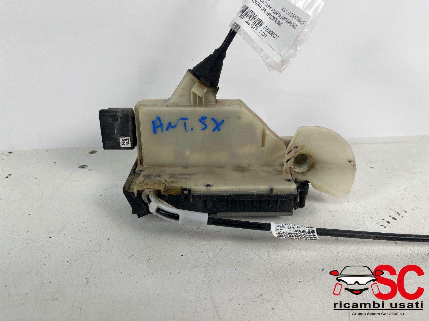 Serratura Porta Anteriore Sinistra Peugeot 2008 9812500880 - 38488 Serratura Porta Anteriore Sinistra Peugeot 2008 9812500880 - 38488