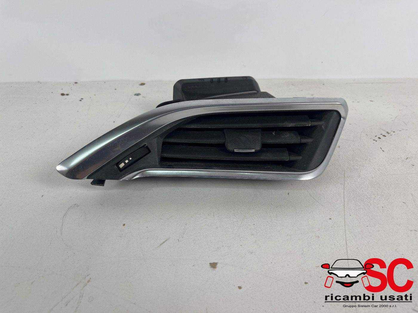 Diffusore Aria Condizionata Destro Peugeot 2008 9673131677 - 38516