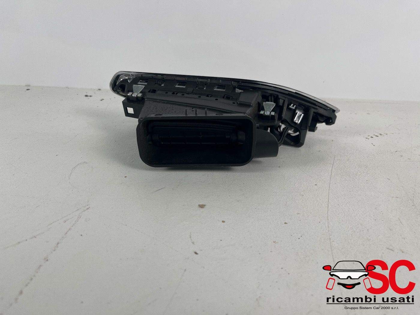 Diffusore Aria Condizionata Destro Peugeot 2008 9673131677 - 38516