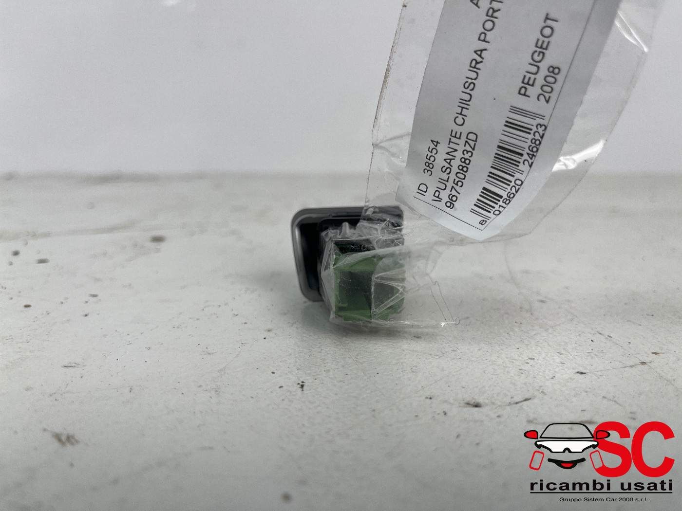 Pulsante Chiusura Porte Peugeot 2008 96750883ZD - 38554 Pulsante Chiusura Porte Peugeot 2008 96750883ZD - 38554
