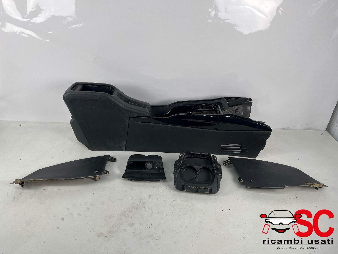 Tunnel Centrale Peugeot 2008 9677863777 - 38589