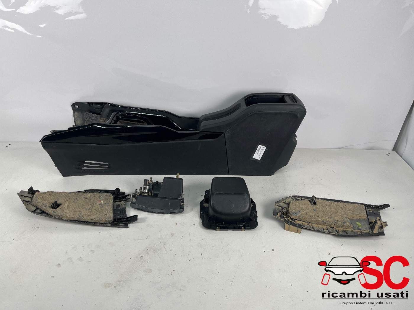 Tunnel Centrale Peugeot 2008 9677863777 - 38589