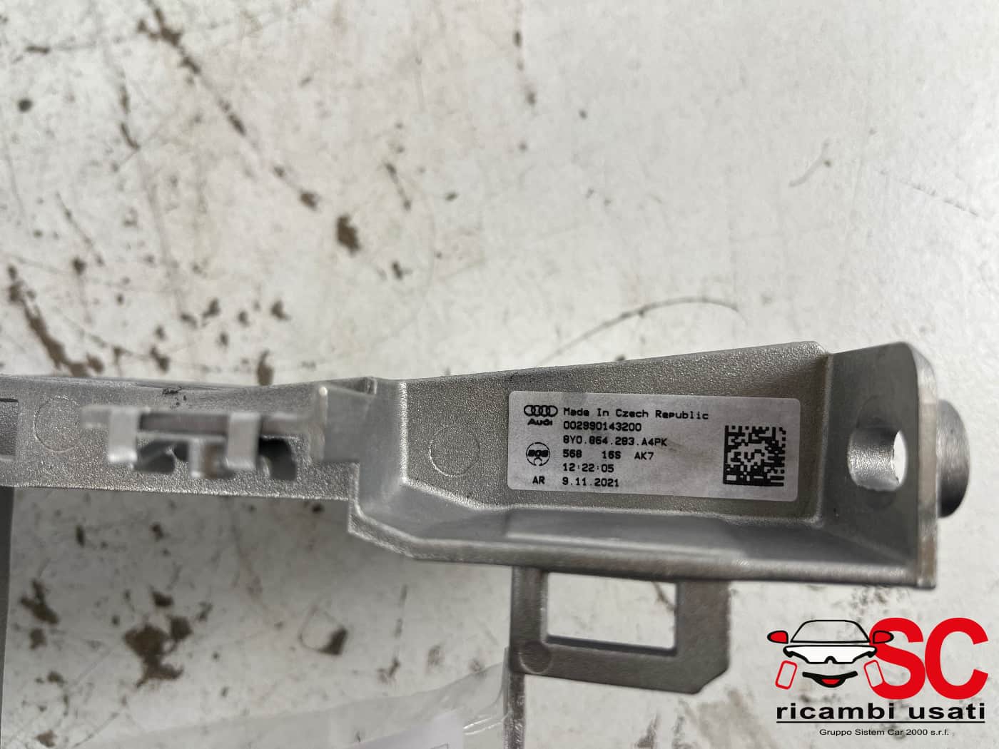 Bracciolo Tunnel Centrale Audi A3 8Y0864283 - 41695