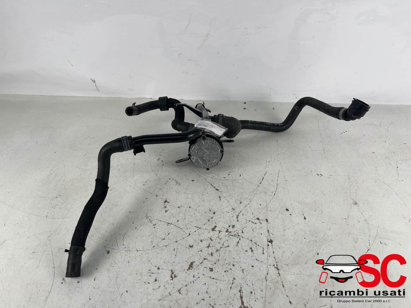 Pompa Liquido Raffreddamento Audi A3 1.4 Ibrida 04L965567 - 41697 Pompa Liquido Raffreddamento Audi A3 1.4 Ibrida 04L965567 - 41697