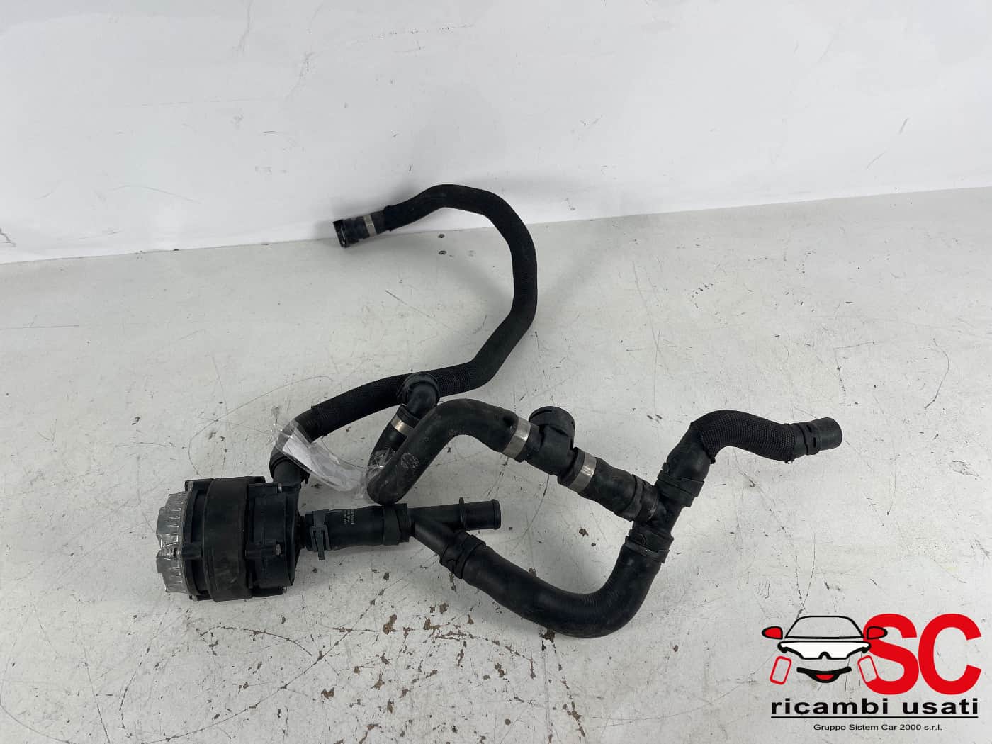 Pompa Liquido Raffreddamento Audi A3 1.4 Ibrida 04L965567B - 41698 Pompa Liquido Raffreddamento Audi A3 1.4 Ibrida 04L965567B - 41698