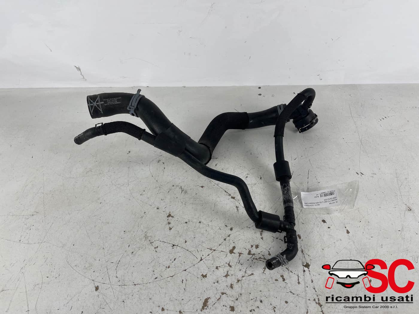 Tubo Liquido Radiatore Audi A3 1.4 Ibrida 5Q0122101EN - 41704 Tubo Liquido Radiatore Audi A3 1.4 Ibrida 5Q0122101EN - 41704