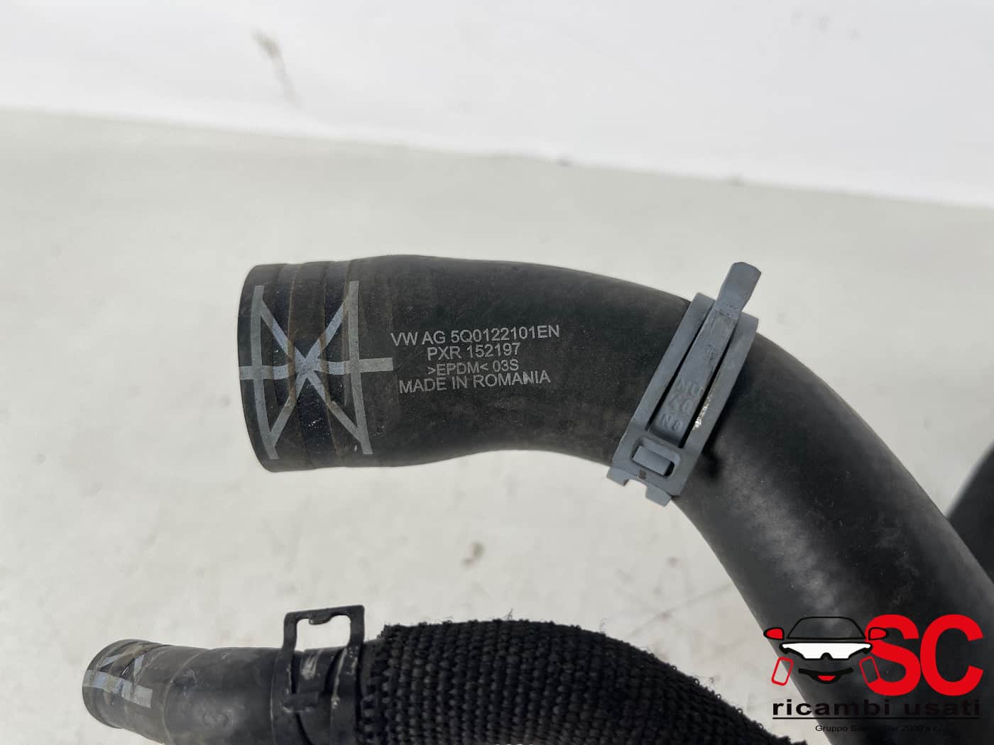 Tubo Liquido Radiatore Audi A3 1.4 Ibrida 5Q0122101EN - 41704 Tubo Liquido Radiatore Audi A3 1.4 Ibrida 5Q0122101EN - 41704