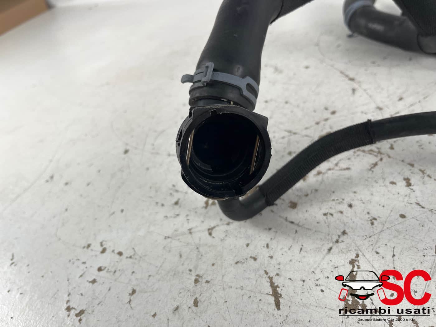 Tubo Liquido Radiatore Audi A3 1.4 Ibrida 5Q0122101EN - 41704 Tubo Liquido Radiatore Audi A3 1.4 Ibrida 5Q0122101EN - 41704