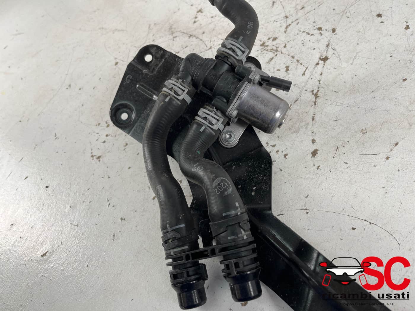 Valvola Liquido Refrigerante Audi A3 8y 1.4 Ibrida 5Q0906457C - 41753 Valvola Liquido Refrigerante Audi A3 8y 1.4 Ibrida 5Q0906457C - 41753