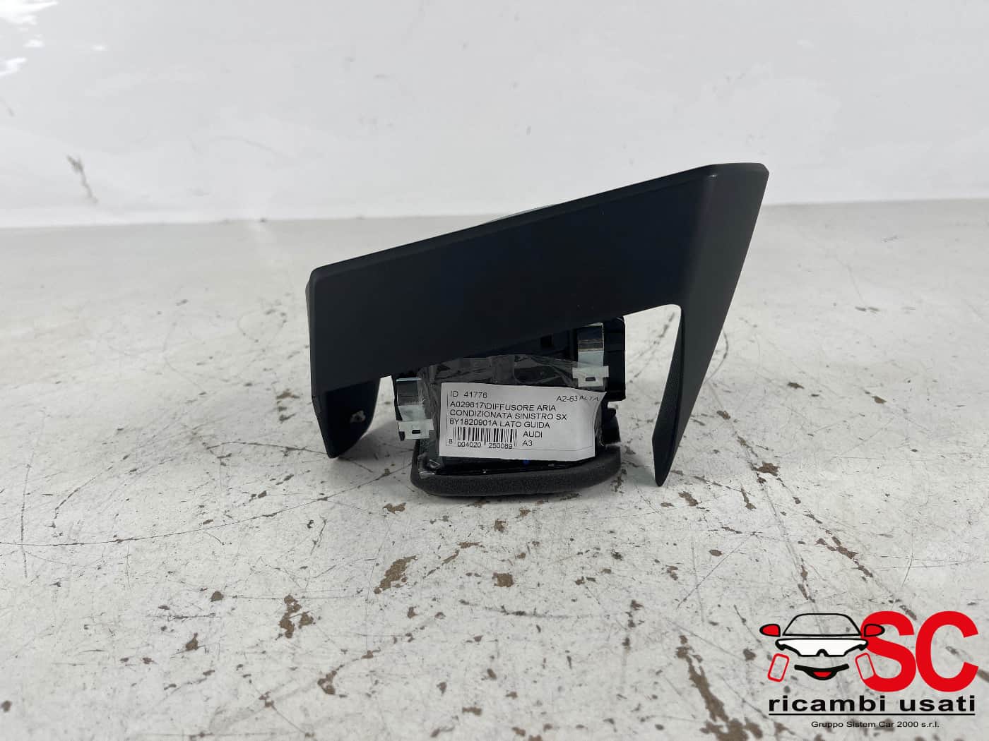 Diffusore Aria Condizionata Sinistro Audi A3 8y 8Y1820901A - 41776 Diffusore Aria Condizionata Sinistro Audi A3 8y 8Y1820901A - 41776