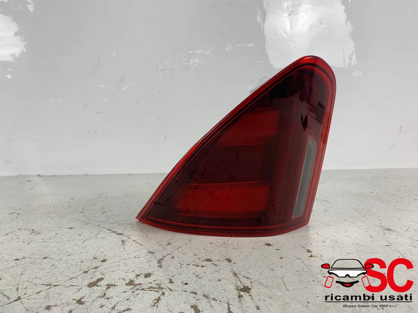 Fanale Posteriore Sinistro Peugeot 2008 9814758480 - 41845 Fanale Posteriore Sinistro Peugeot 2008 9814758480 - 41845