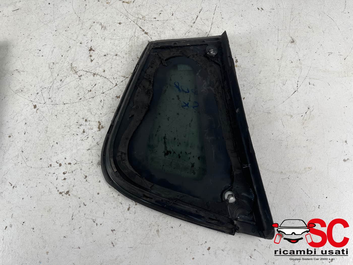 Vetro Fisso Posteriore Sinistro Peugeot 2008 9800983880 - 41915 Vetro Fisso Posteriore Sinistro Peugeot 2008 9800983880 - 41915