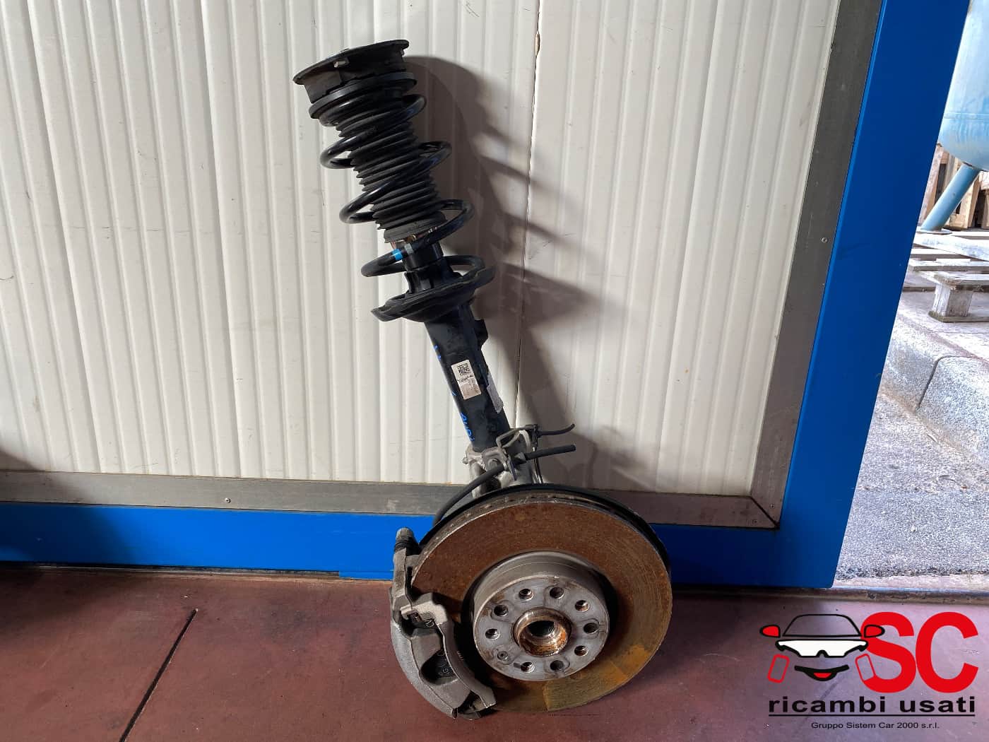 Mozzo Anteriore Sinistro Audi A3 1.4 Ibrida 5WA407253A - W00565 Mozzo Anteriore Sinistro Audi A3 1.4 Ibrida 5WA407253A - W00565