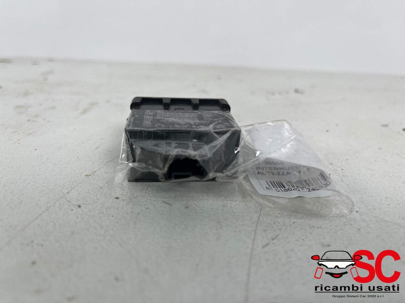 PULSANTE REGOLAZIONE ALTEZZA FARI PEUGEOT 2008 Serie 9801662777 (19>)