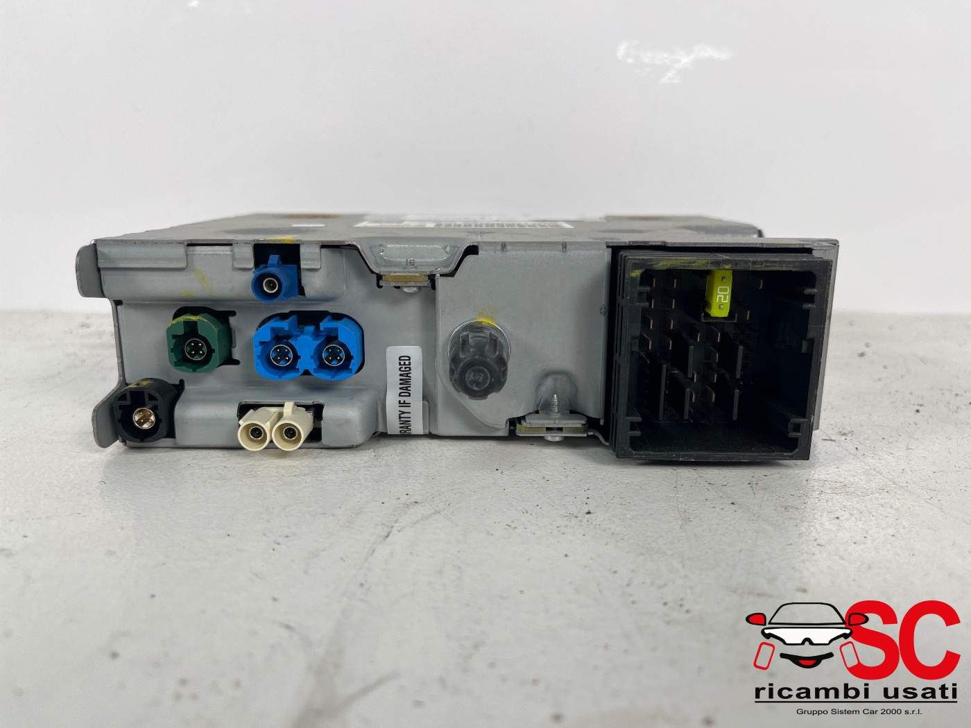 CENTRALINA AUTORADIO PEUGEOT 2008 Serie 9821908880 (19>)