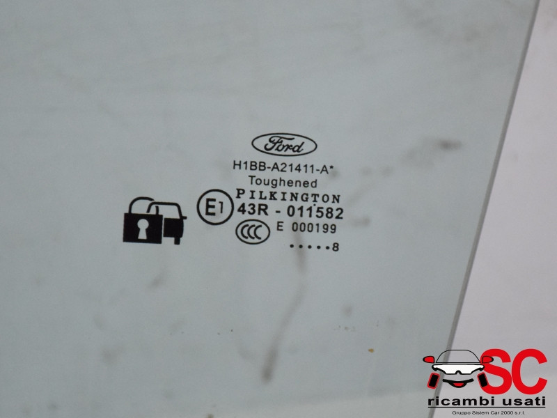 VETRO SCENDENTE ANTERIORE SINISTRO FORD Fiesta 7° Serie (17>>)