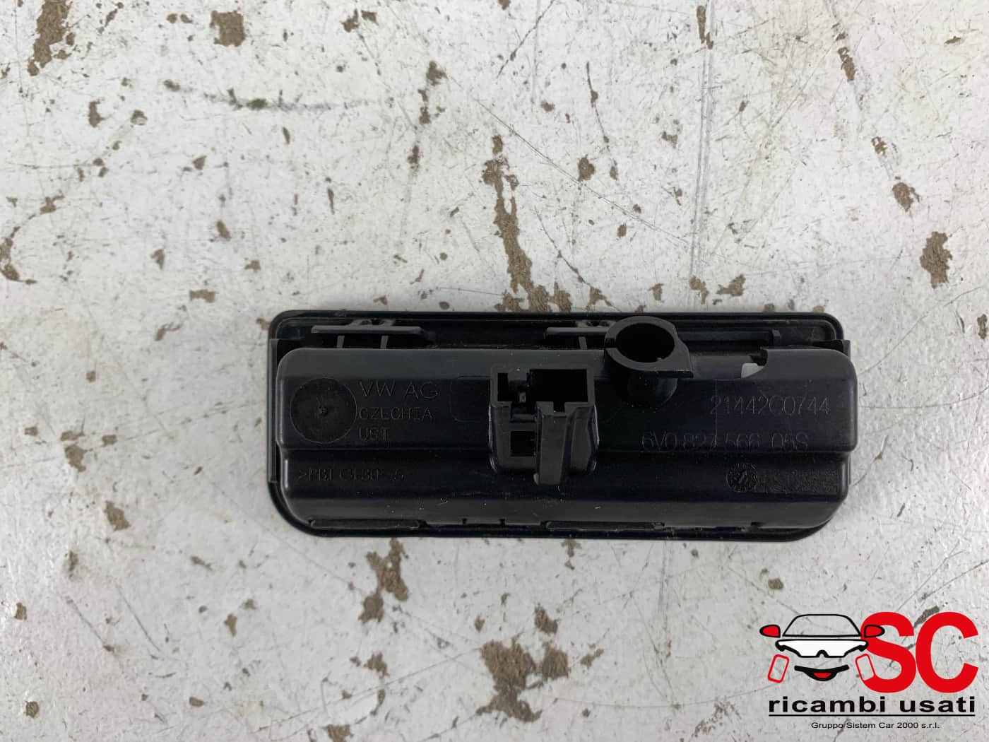 PULSANTE APERTURA PORTELLONE POSTERIORE AUDI A3 Sportback (8YA) 6V082756605S (19>)